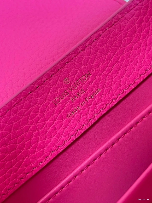 Cheap MINI LOUIS VUITTON CAPUCINES 0811